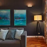 Classy 3Bd - 2Bth With Private Patio In Eixample
