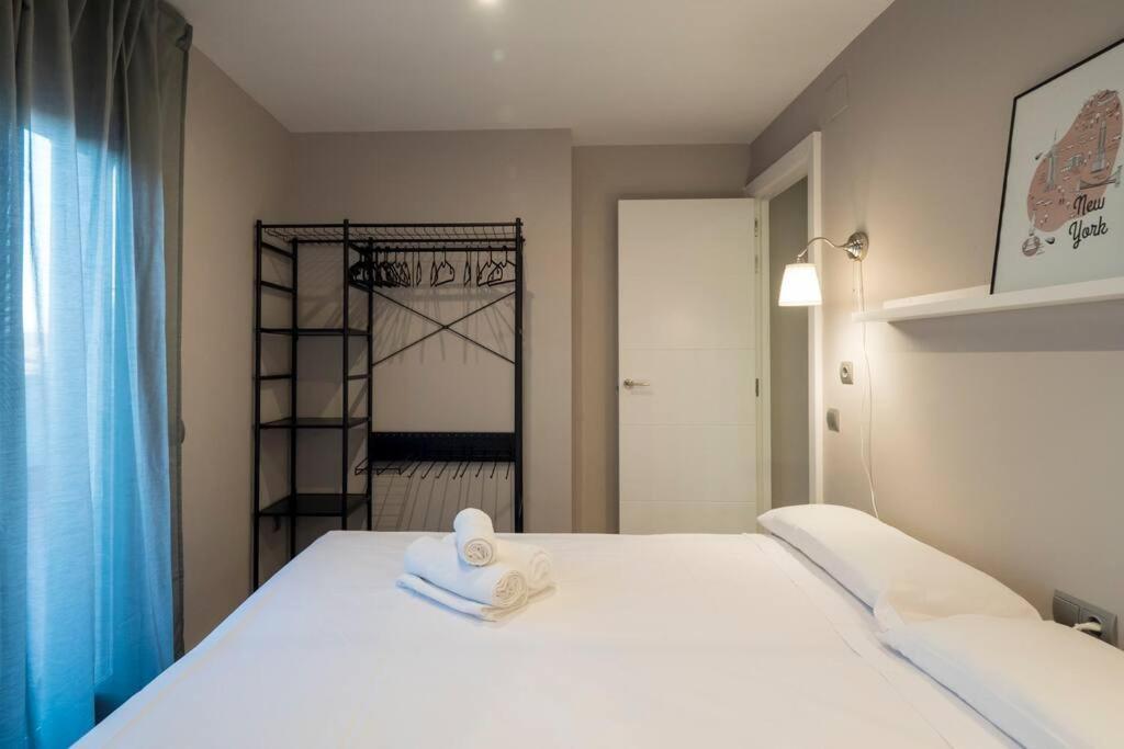 Appartement Bebarceloner Sant Andreu - 1 Bedroom With Terrace *
