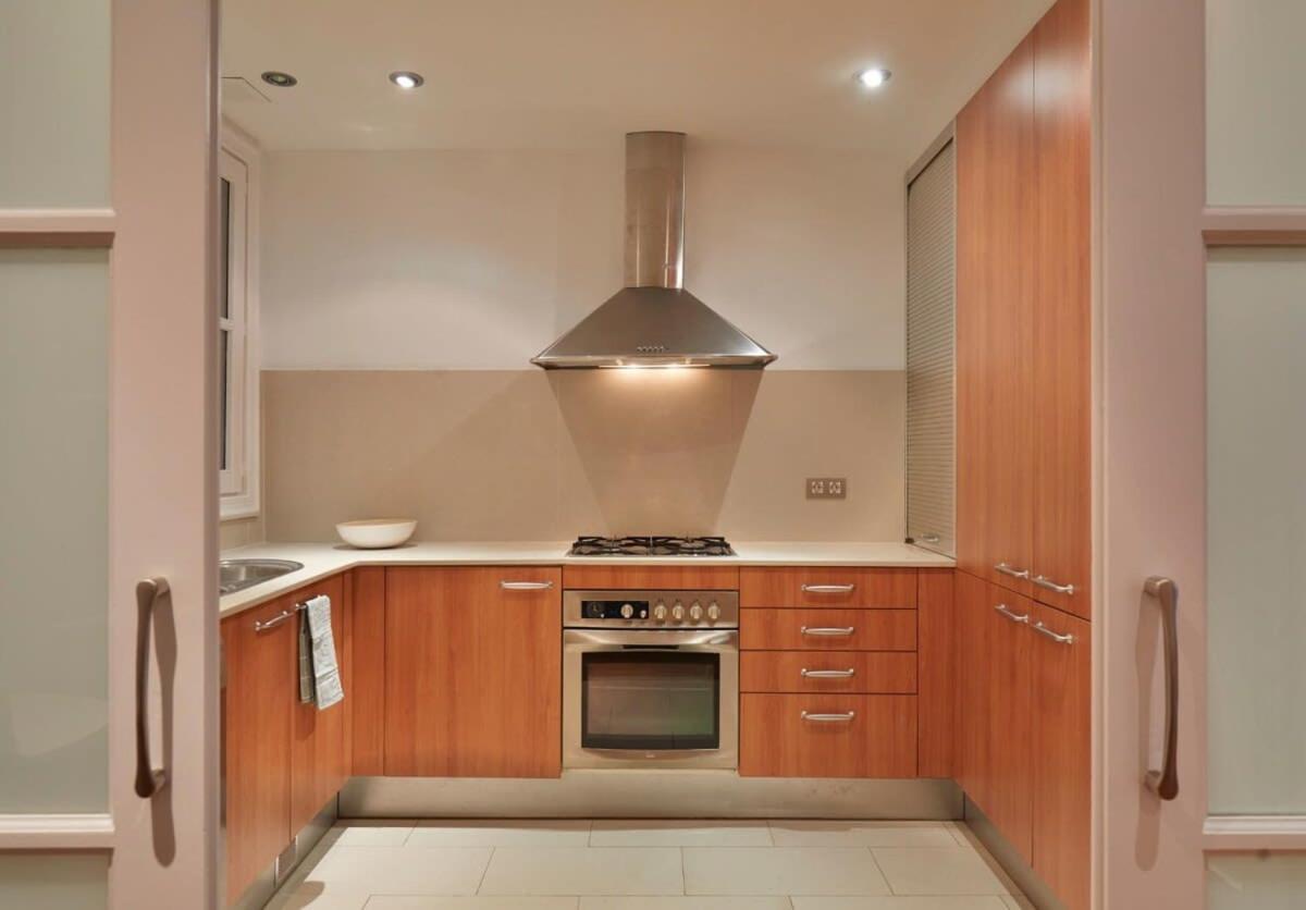 Classy 3bd - 2bth With Private Patio In Eixample *