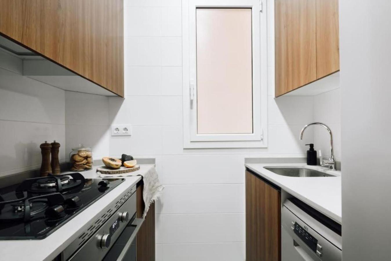 Bari - 2 Bedroom And Office In Sant Antoni