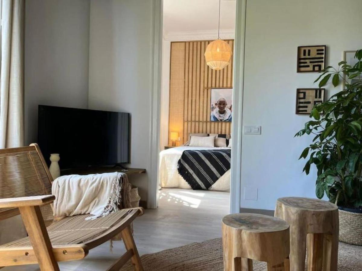 Apartment Bari - 2 Bedroom And Office In Sant Antoni Barcelona