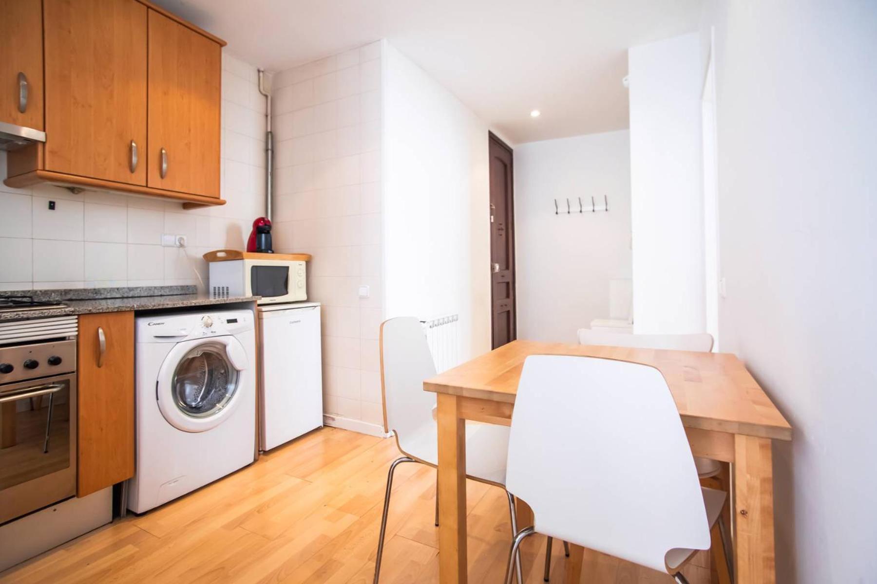 Appartement 23ptbg1090 - Beautiful 2br Near Sants Barcelone