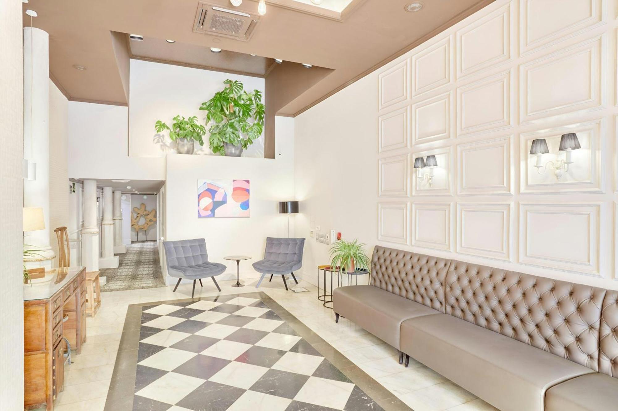 Hotel Sonder l Vasanta 3*