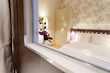 Sonder l Vasanta Hotel