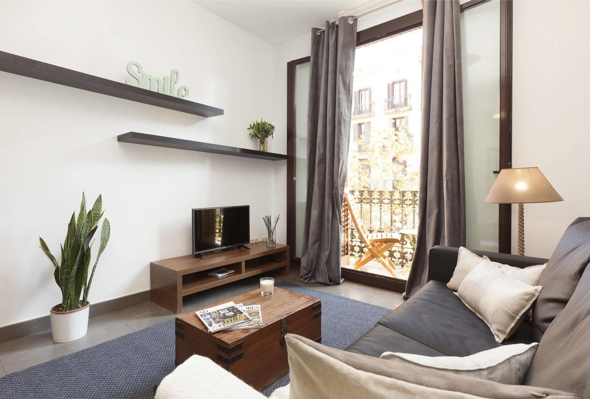 Apartment Easy Sleep Gaudi Terrace Barcelona