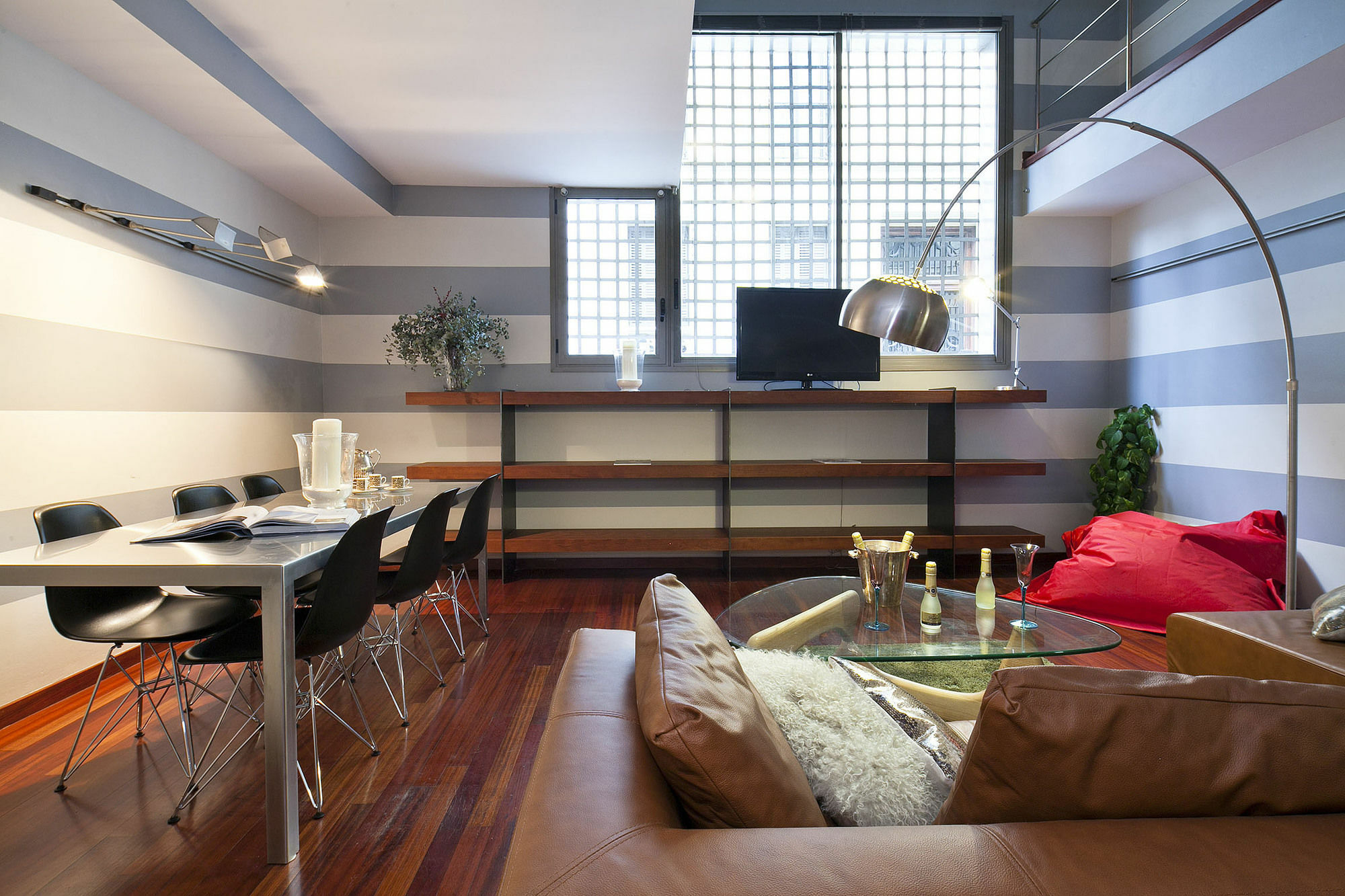 My Space Barcelona Gracia Pool Near Center Apartment *