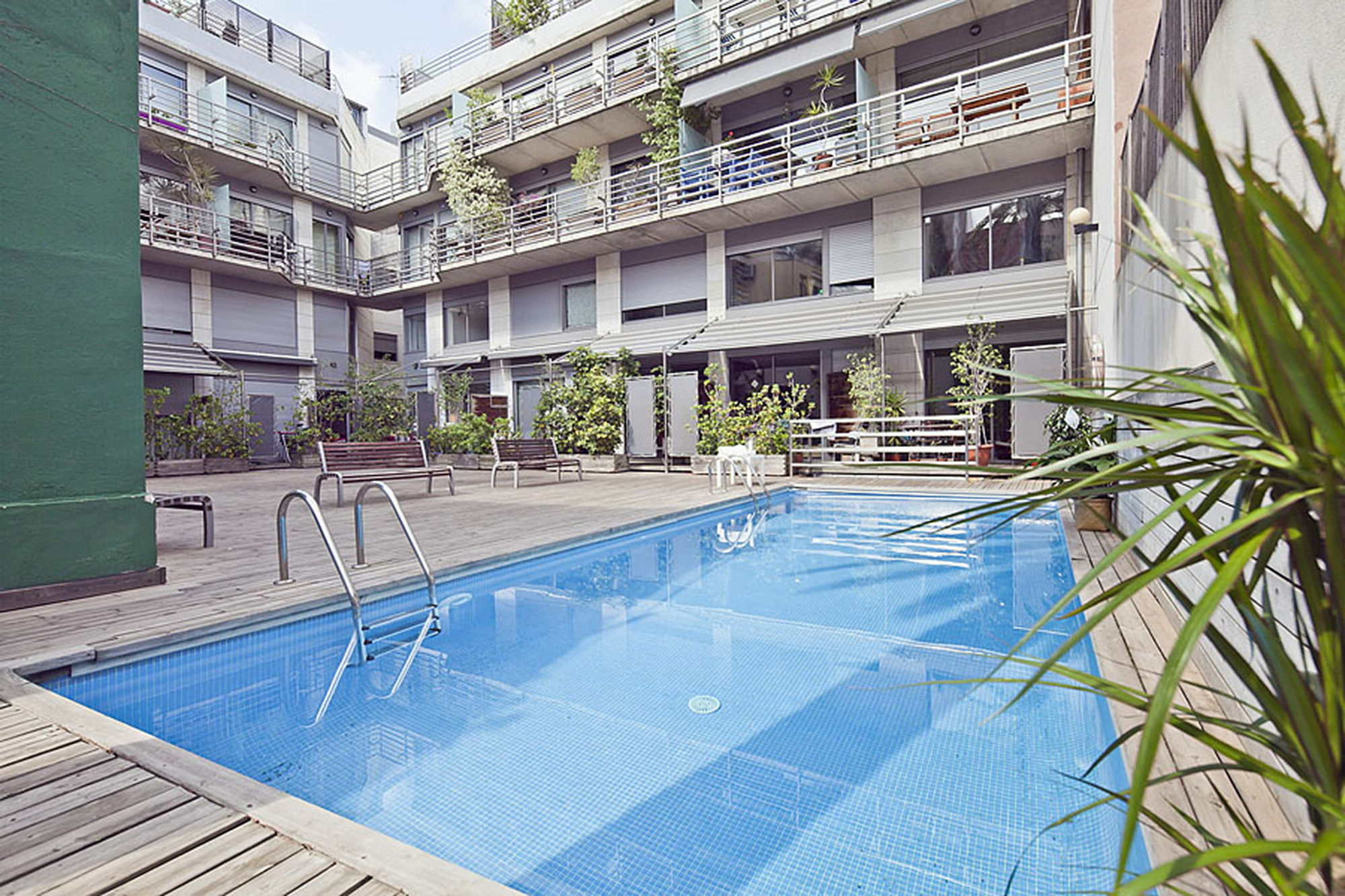 My Space Barcelona Gracia Pool Near Center Apartment Barcelona