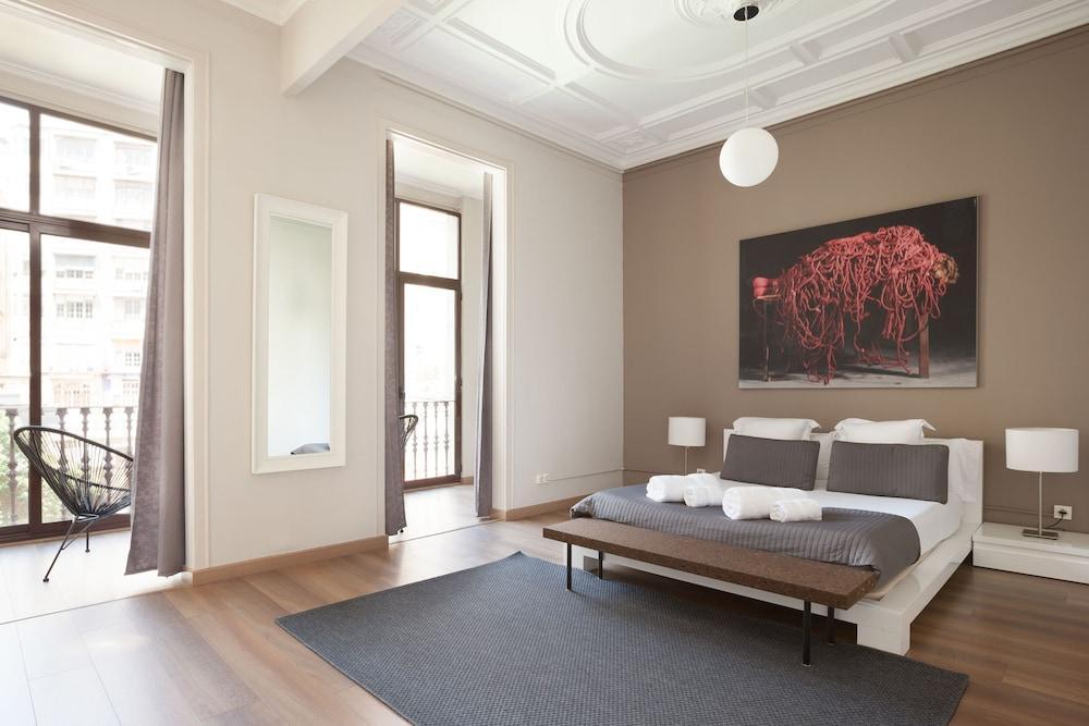 Easy Sleep Gaudi Terrace Apartment *