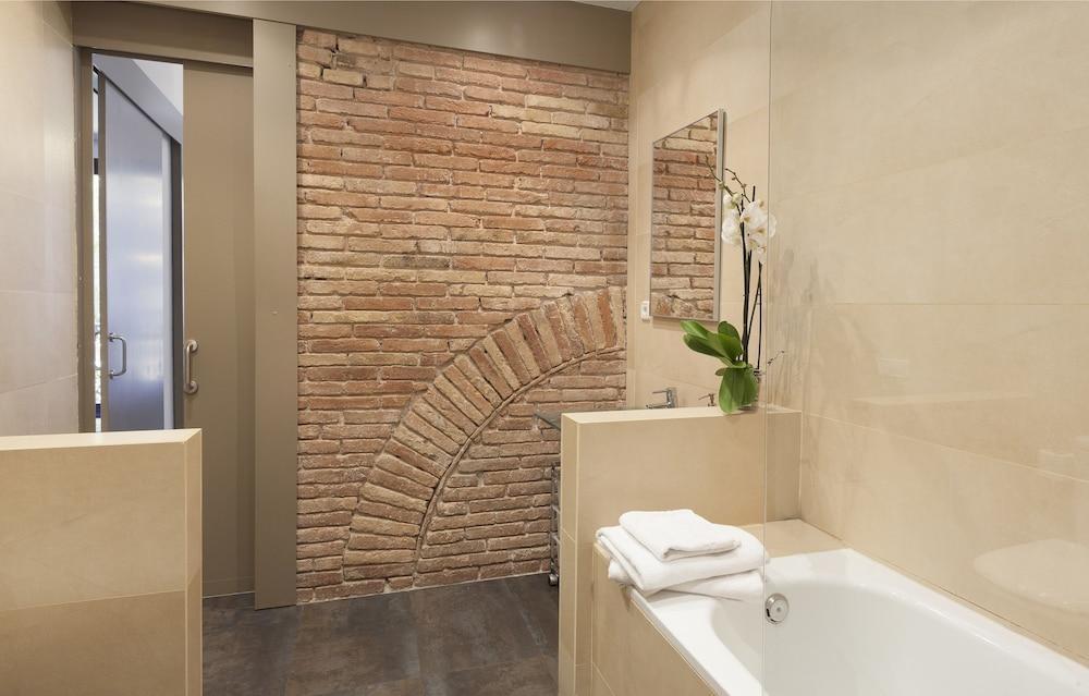 Easy Sleep Gaudi Terrace Apartment *