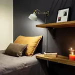 Plaza Catalunya Cozy 4 Bedroom