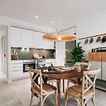 Mojacar - 2 Bedrooms In Eixample Esquerra