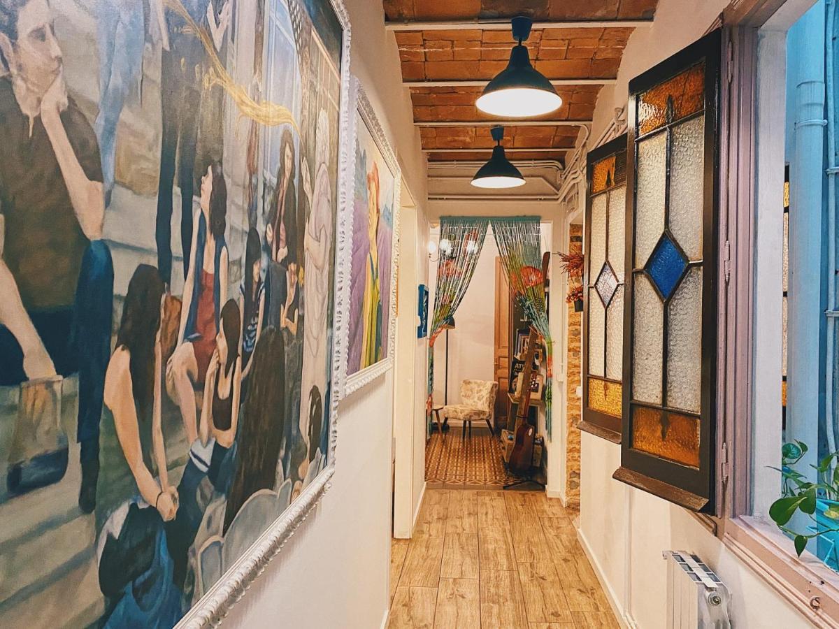 Primavera Hostel *