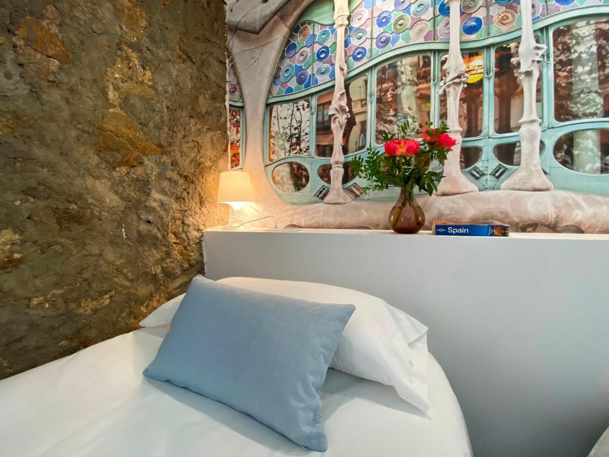 The Yellow House By Myrentalhost Vakantiehuis Barcelona