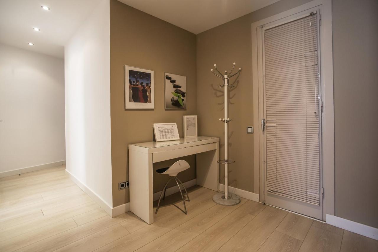 41ara1029 Stunning & Renovated In Sagrada Familia Apartment Barcelona