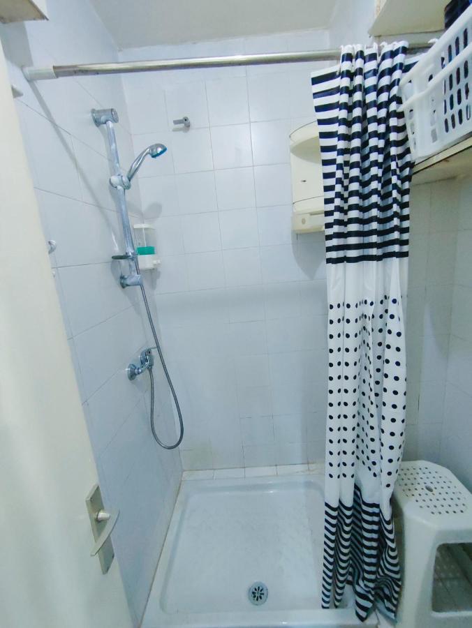 Nice Flat Within Walking Range To The Beach Apartment *