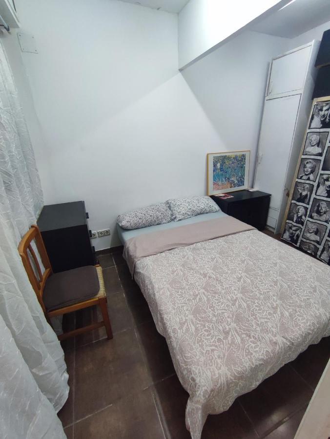 Nice Flat Within Walking Range To The Beach Apartment