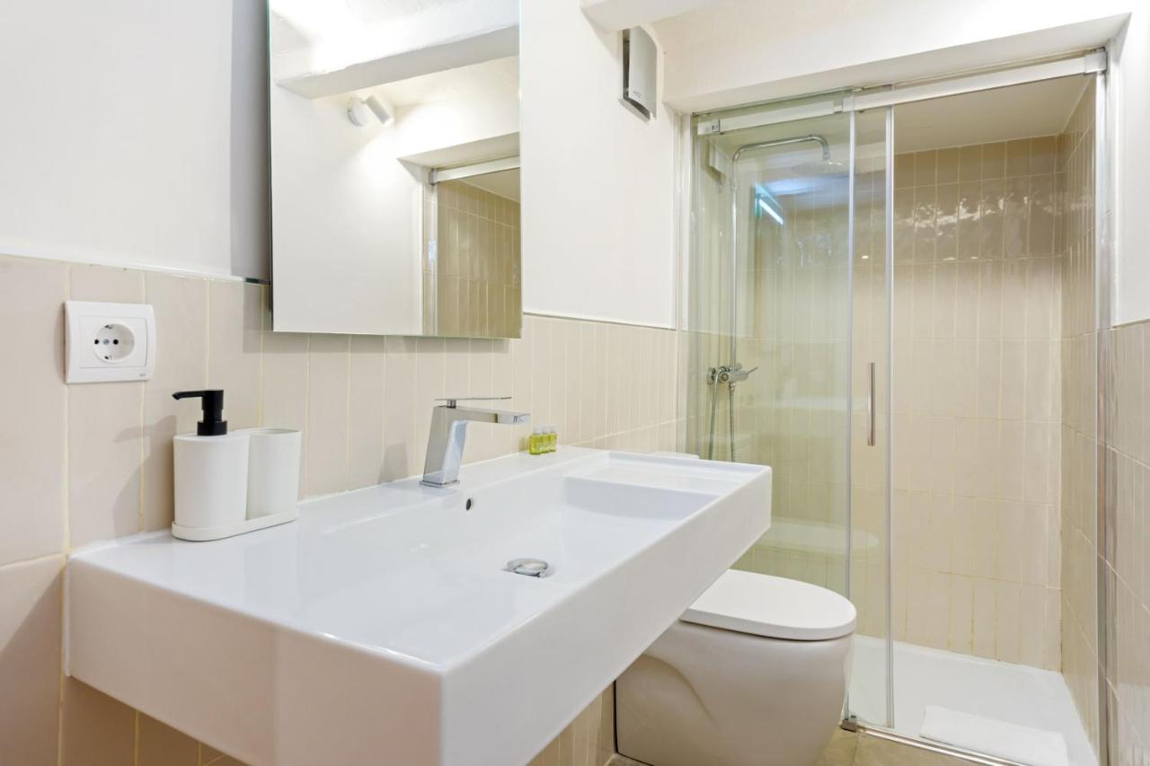 Apartment Quiet Gem With Jacuzzi In The Center *