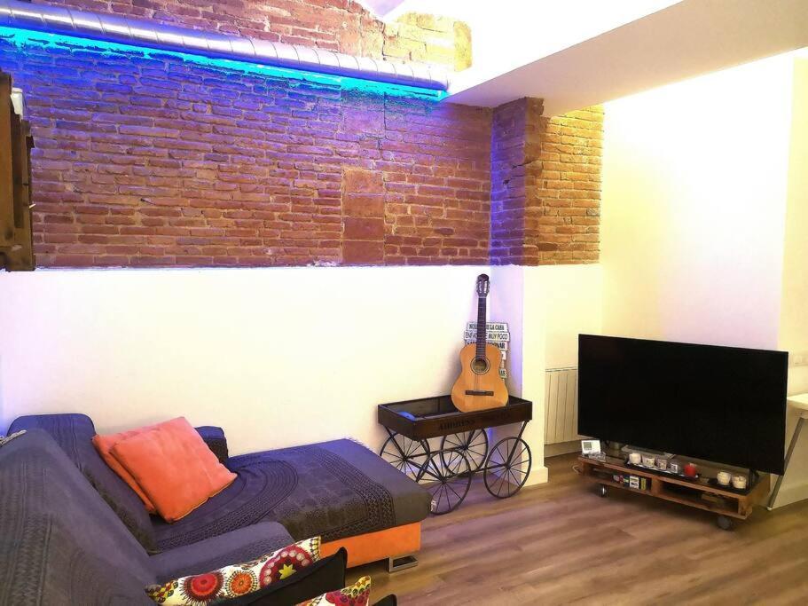 Roos, Design Loft Near The Sea. Appartement