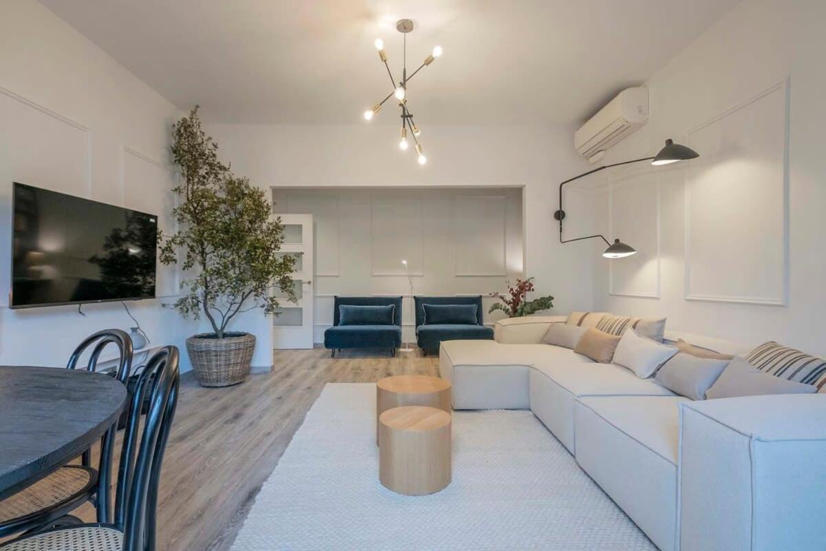 Luxury 4-bedrooms In Rambla De Catalunya Appartement *