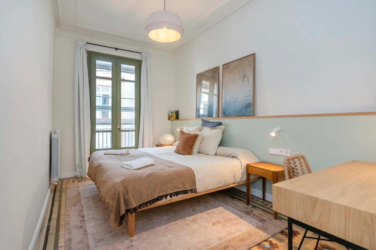 Exclusive Paseo De Gracia 5bd 5bth With Terrace * Barcelona