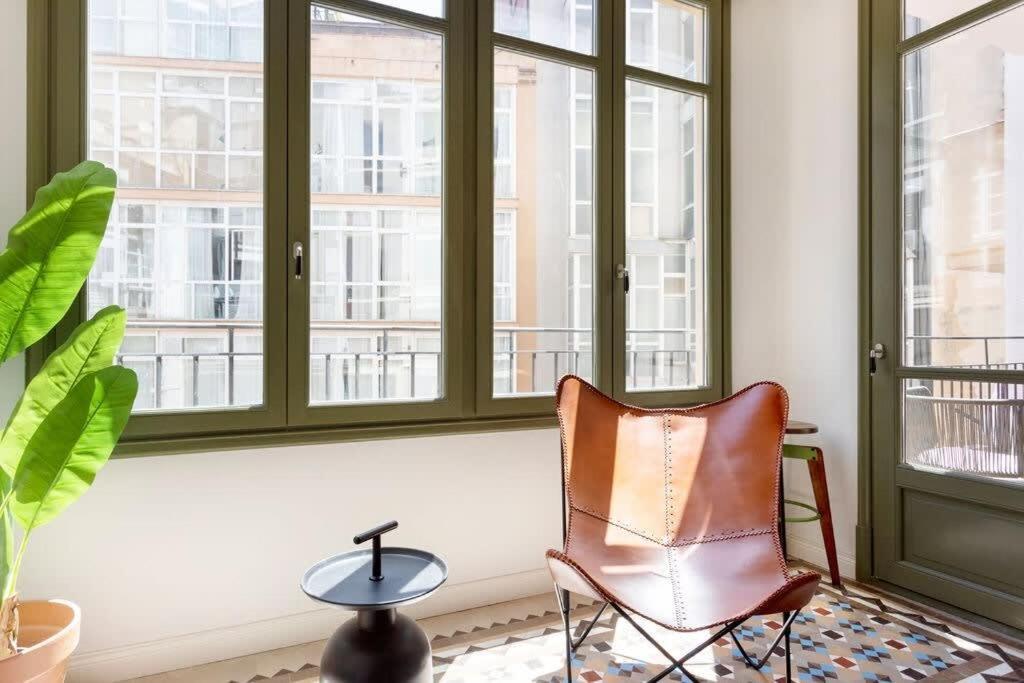 Exclusive Paseo De Gracia 5bd 5bth With Terrace Apartment Barcelona