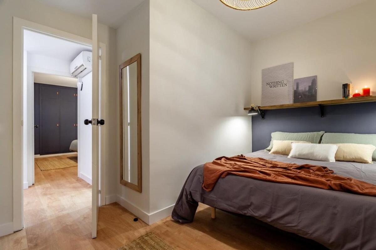 Apartamento Plaza Catalunya Cozy 4 Bedroom *