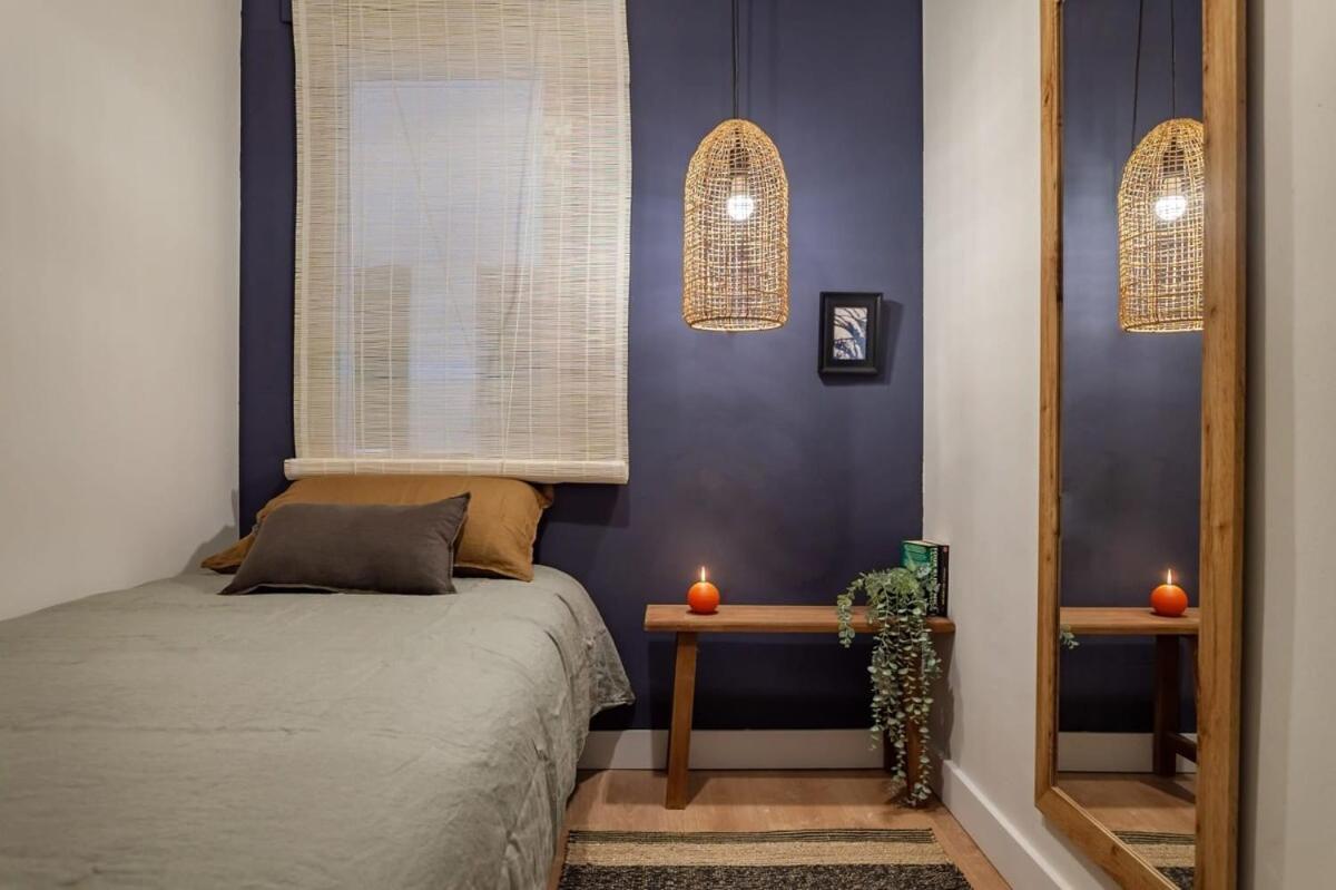 Plaza Catalunya Cozy 4 Bedroom *
