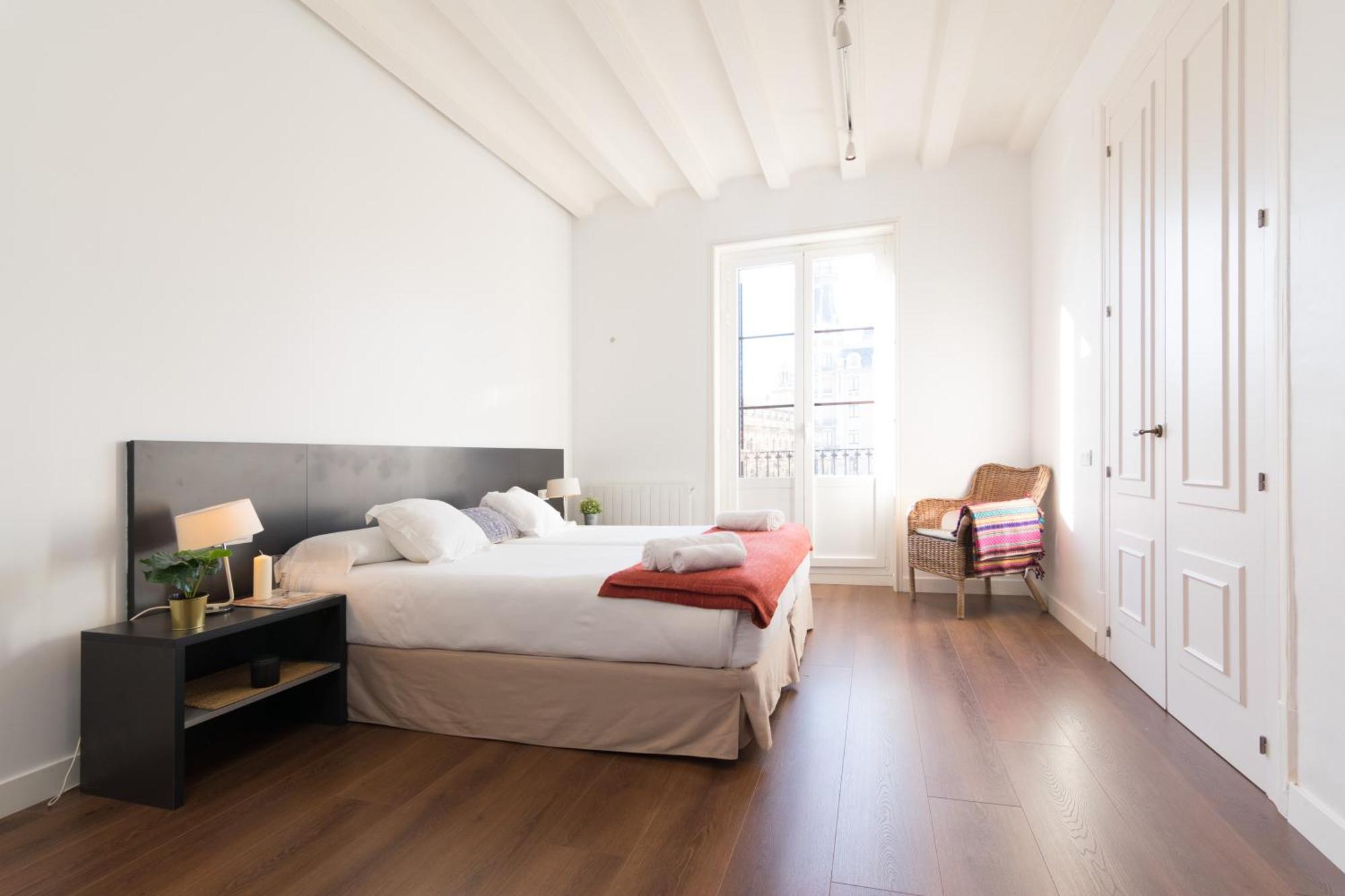 Caterina 1840 N4 *