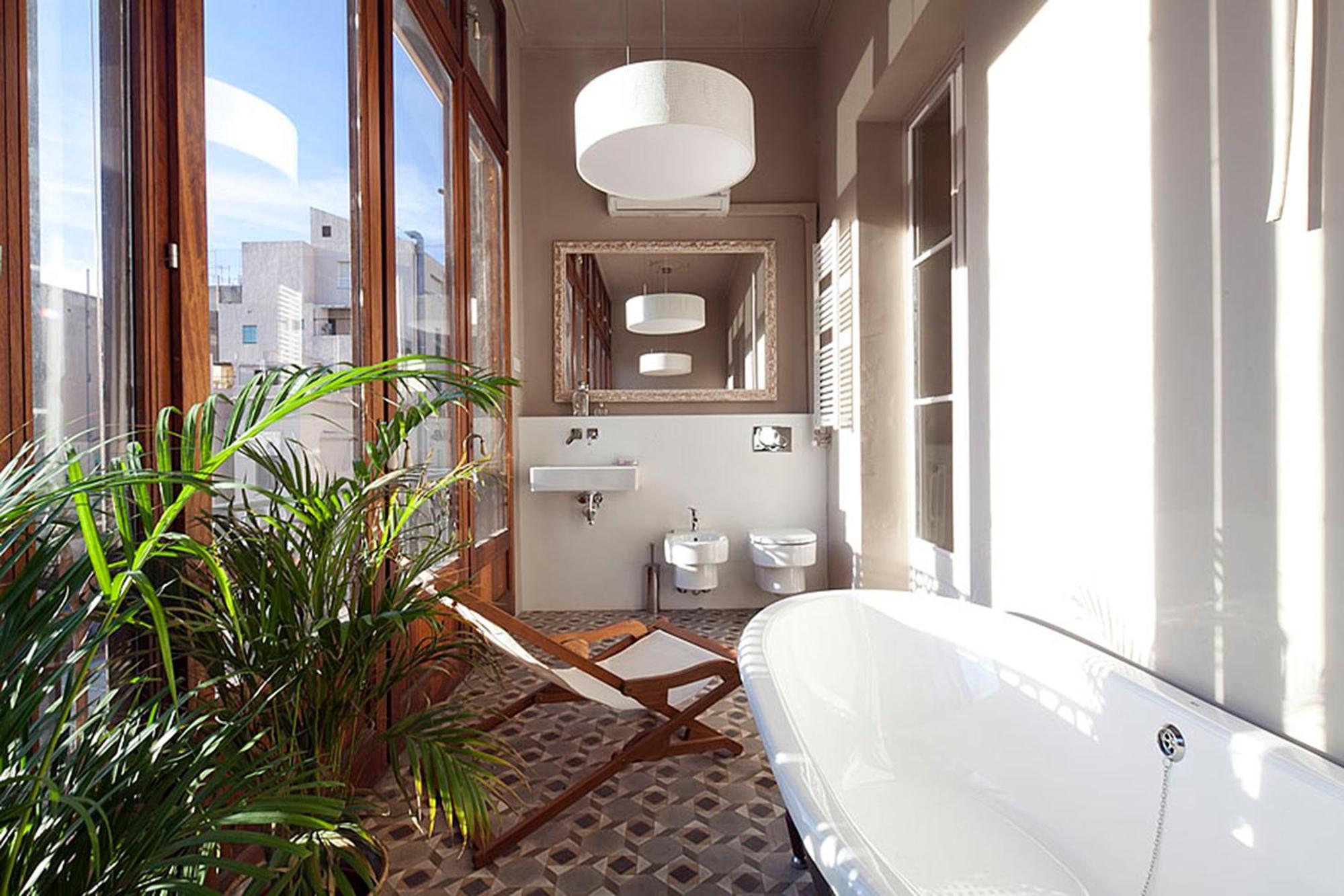 My Space Emirates - In Rambla De Catalunya Apartment Barcelona