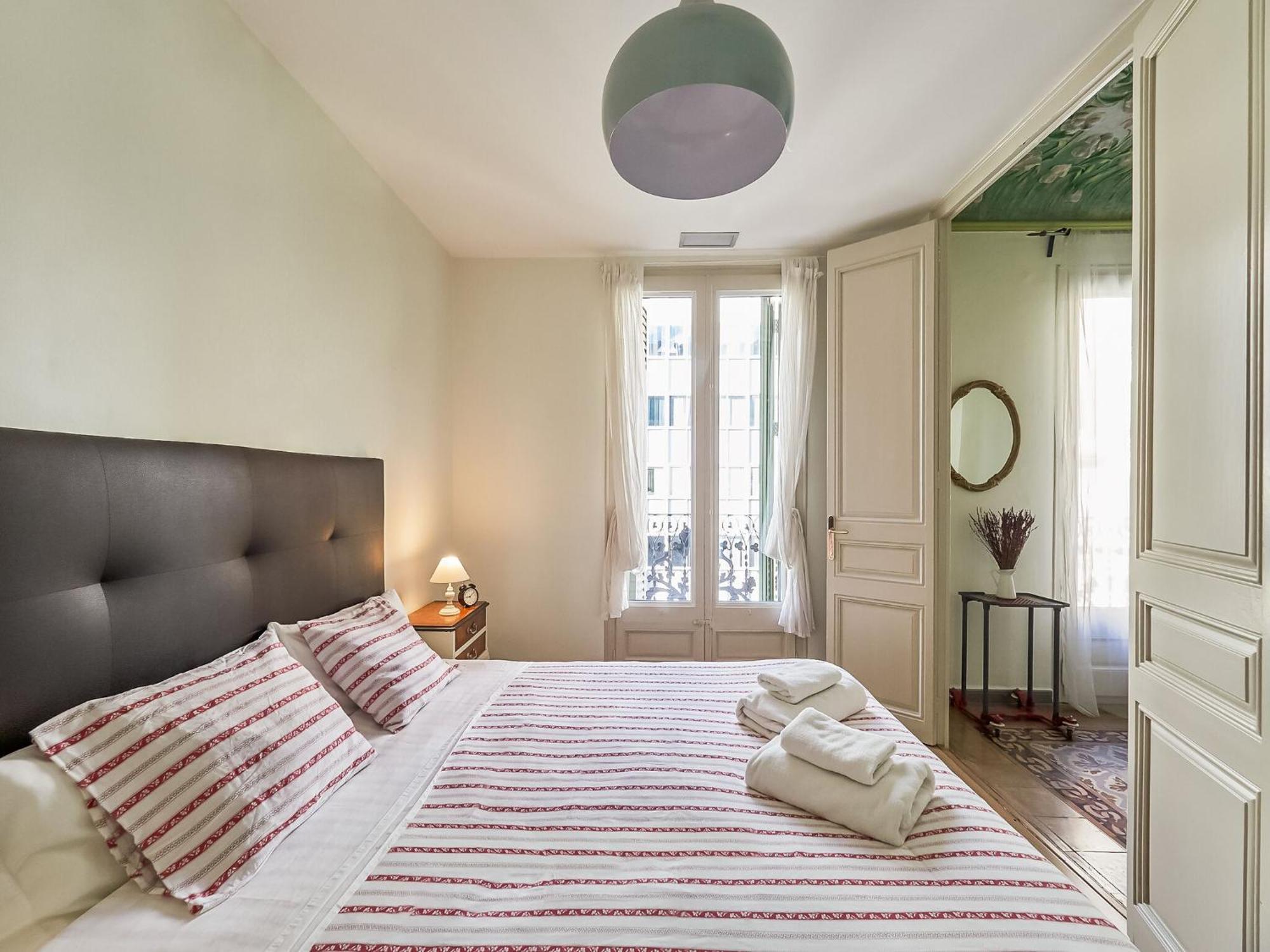 Modern In Eixample With Sea Near Apartment