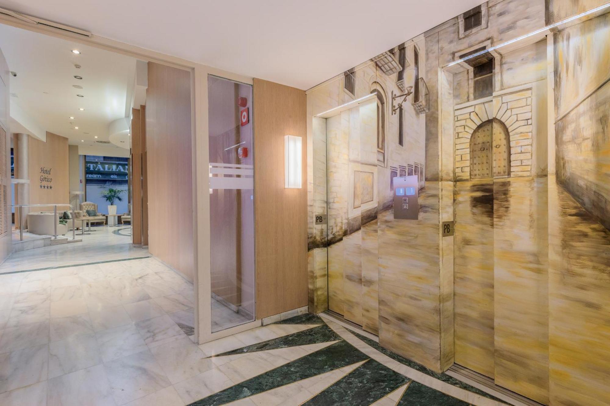 Gotico Hotel 4*