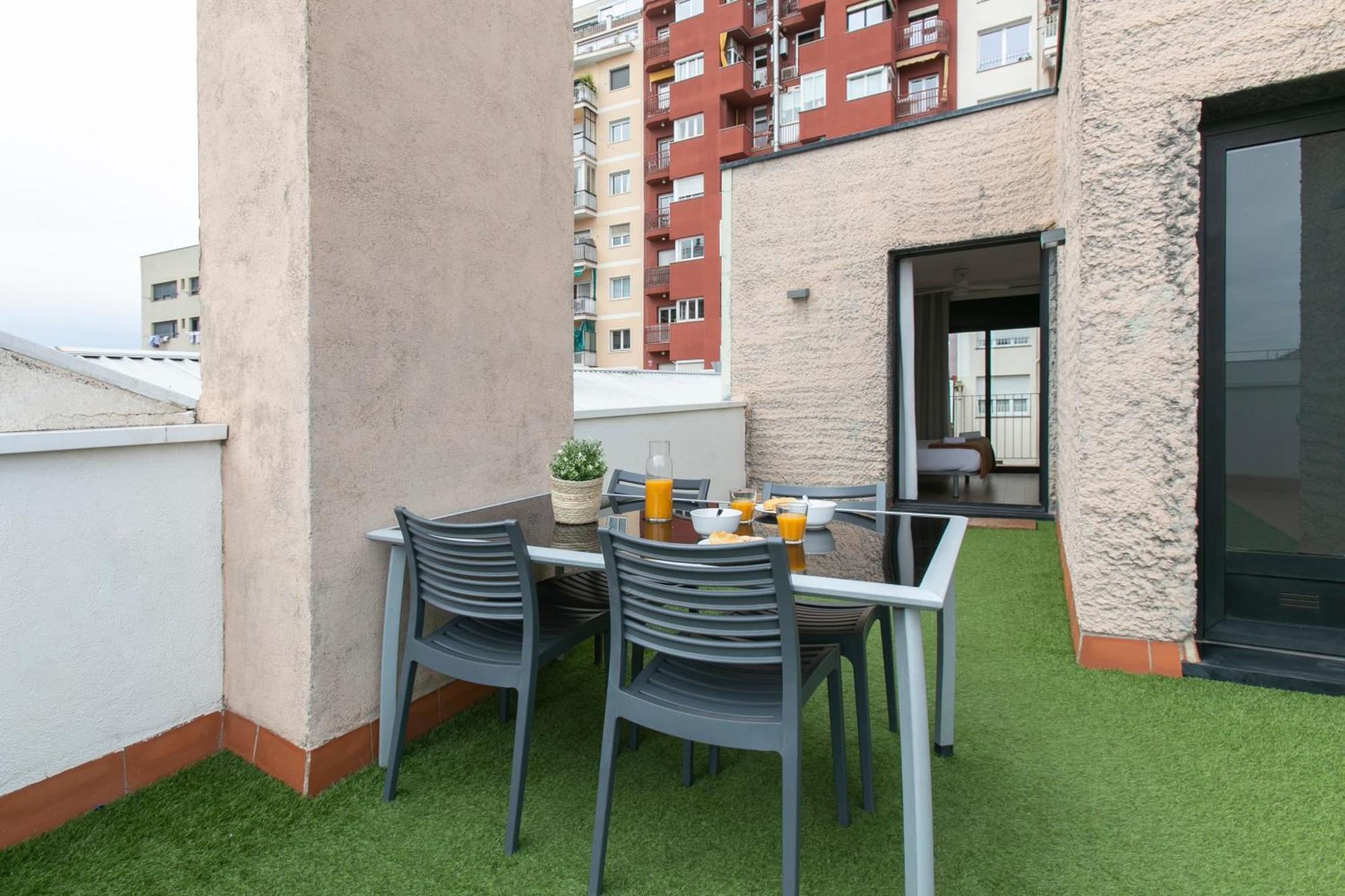 Chic And Modern In Gracia Appartement *