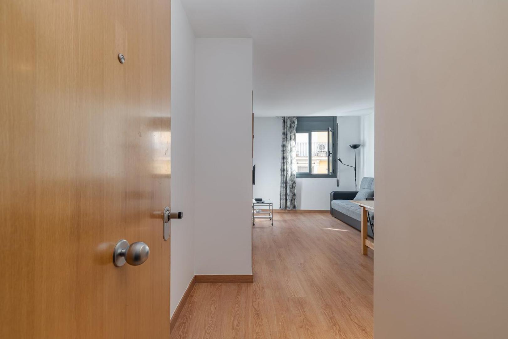Guestready - Bright Near Montjuic