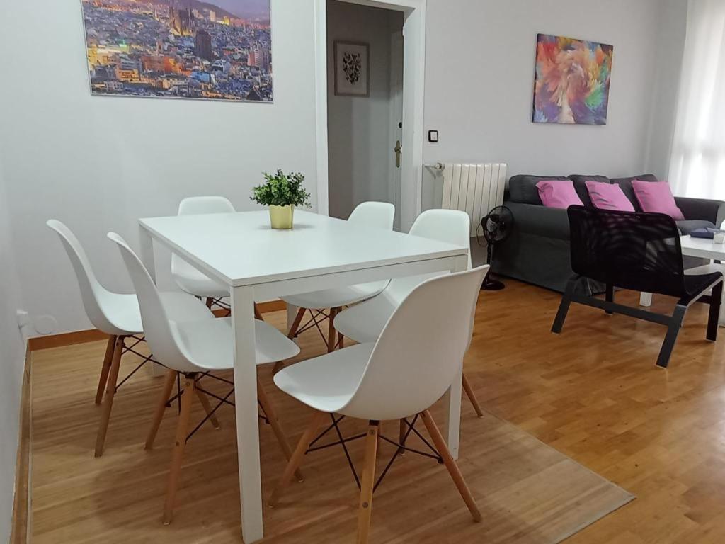 Appartement Sant Jordi Pisos - Dos De Maig *