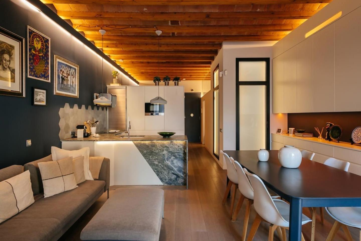 Apartment Fully Equipped Upscale Loft Weekly Cleaning Incl Barcelona