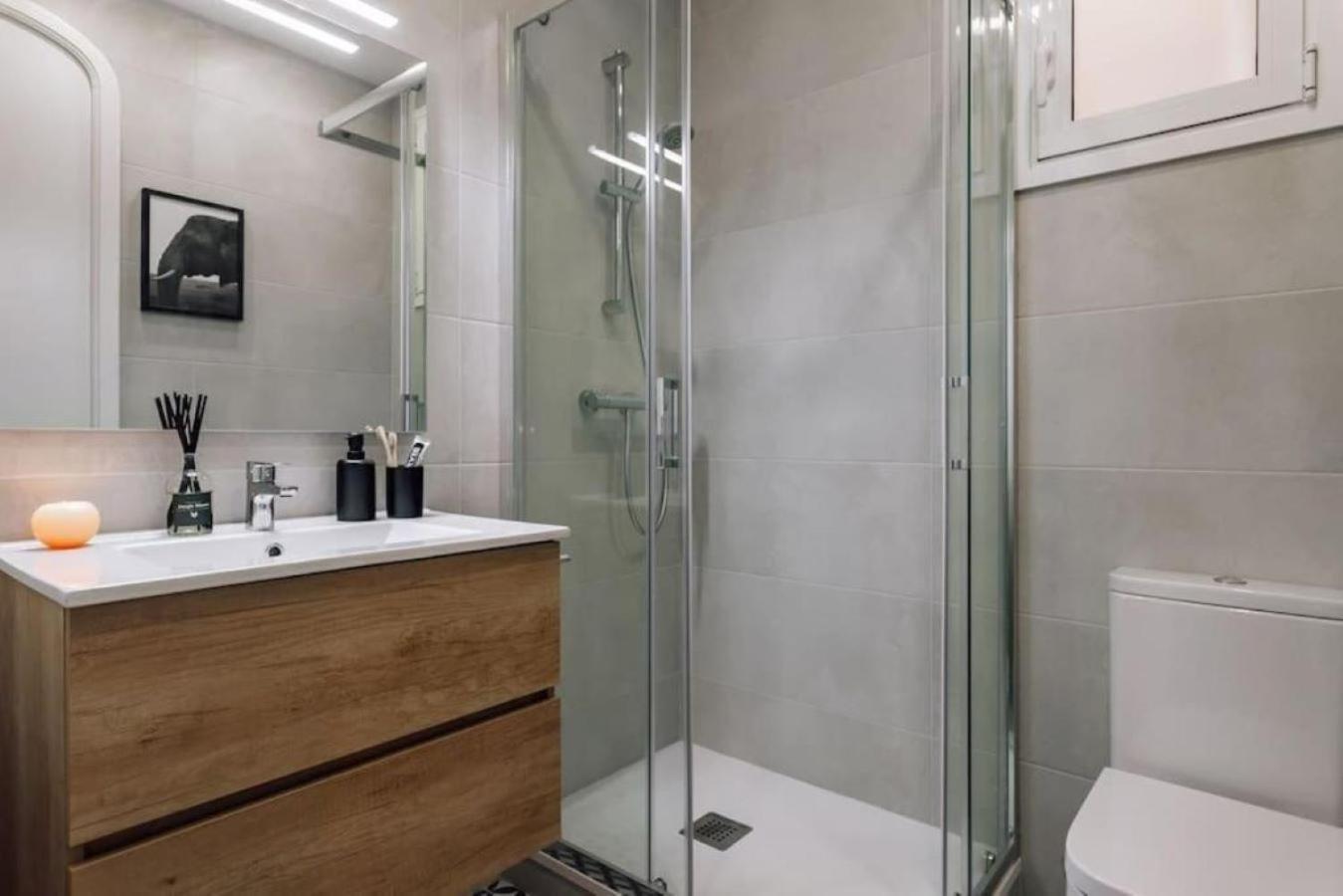Mwitu - 2 Bedroom And Balcony In Poblenou Apartamento *