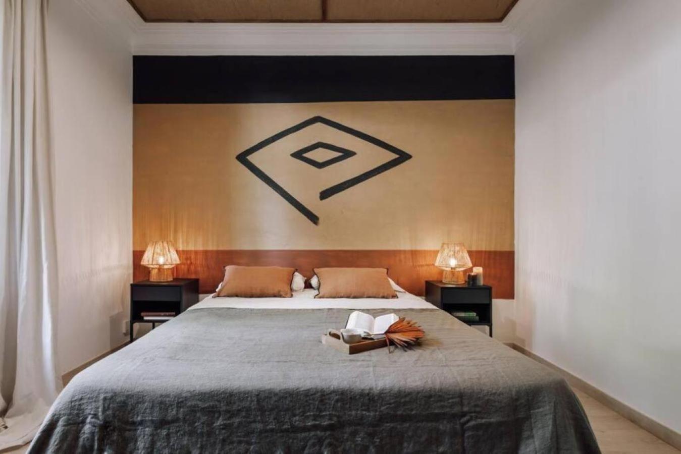 Apartment Zioba - 3 Bedroom And Balcony In Gracia Barcelona