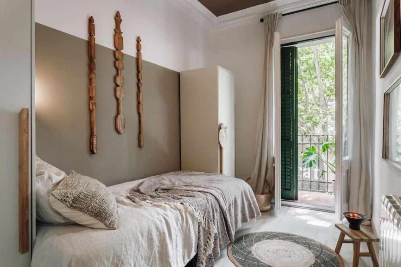 Zioba - 3 Bedroom And Balcony In Gracia Apartment *