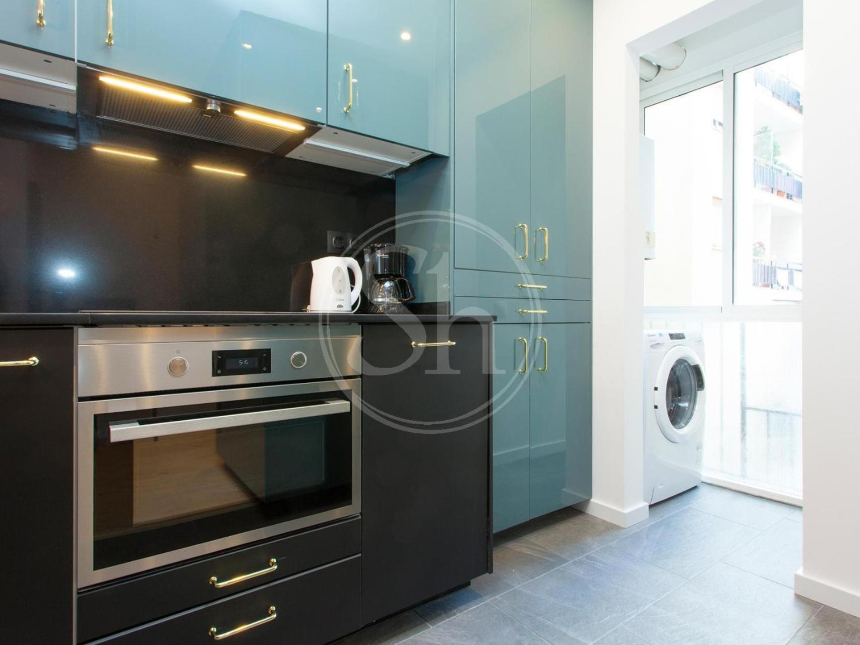 Agradable Y Luminoso Ideal 5 Appartement Barcelone