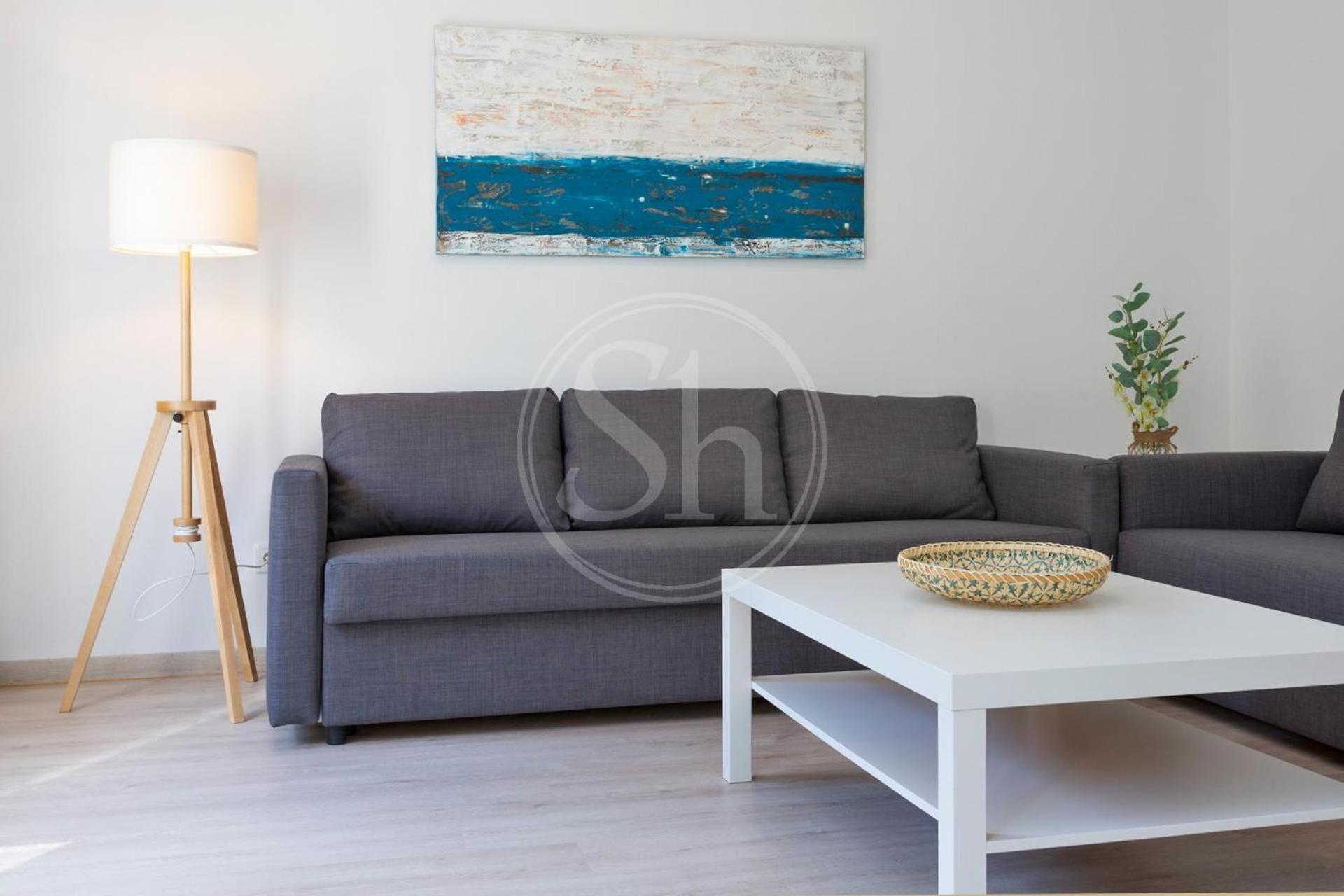 Apartment Zona Sagrada Familia Iii *