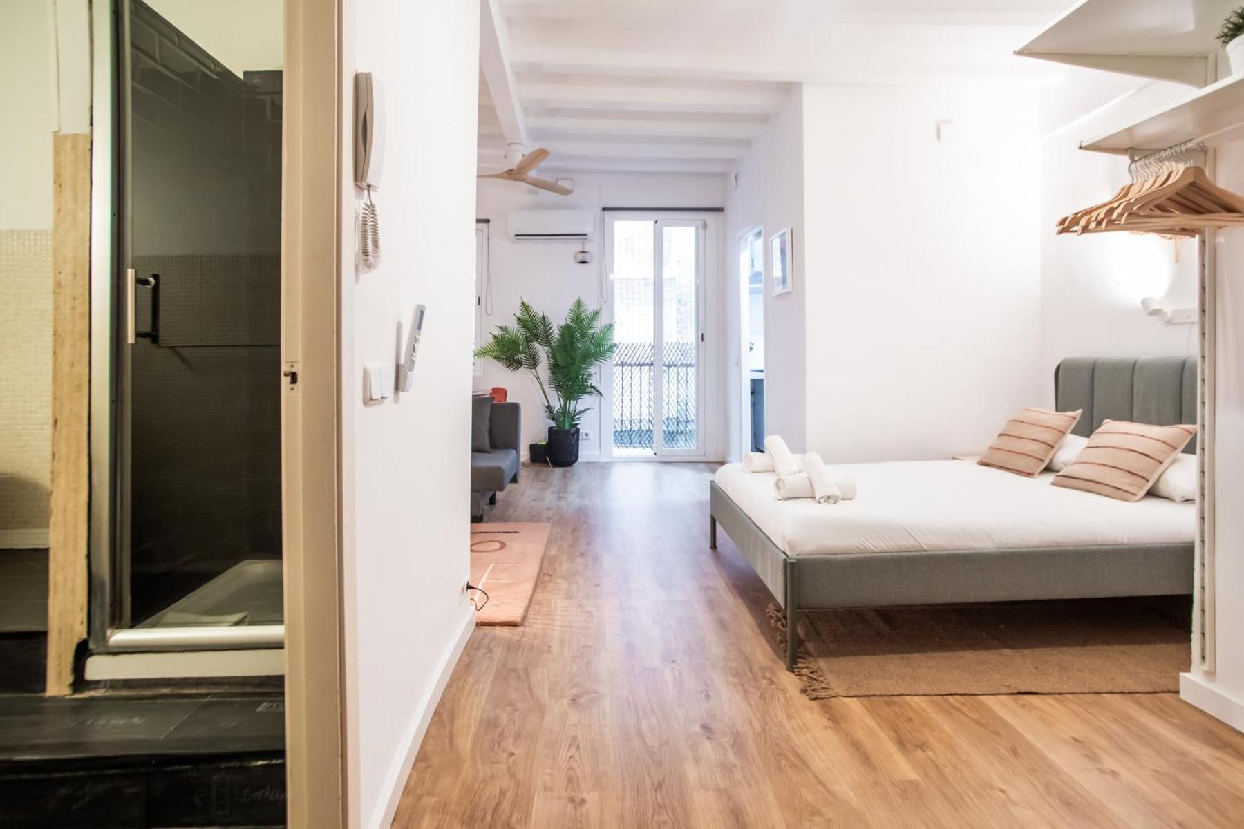 44poc1062 - Newly Decorated In Poble Sec Apartment *