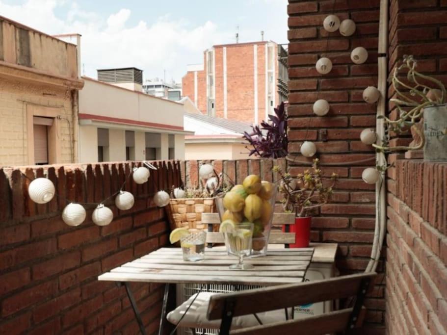 Renovated In De Gracia Appartement *