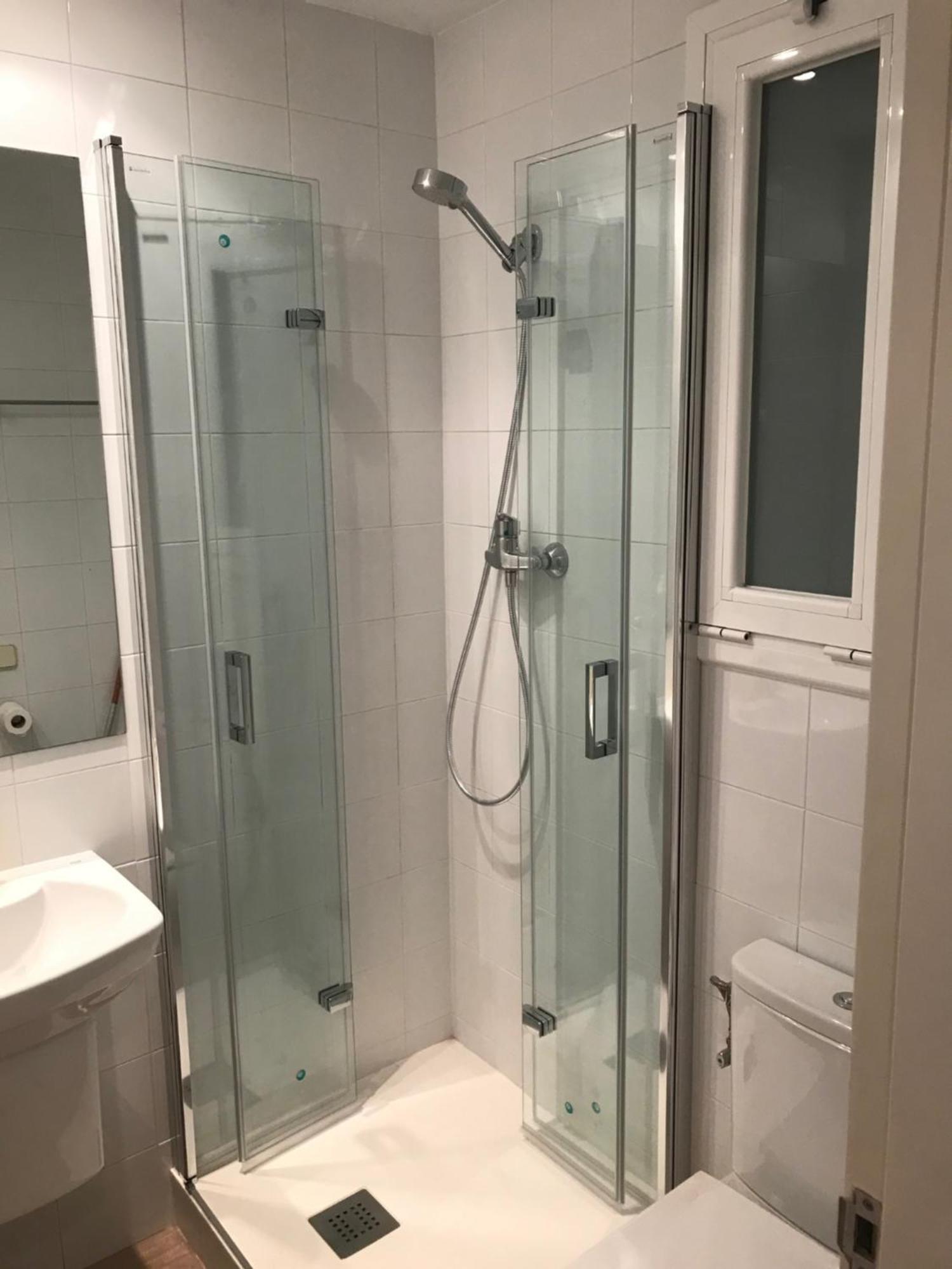 2 Bedrooms By Sants Market Appartement Barcelona