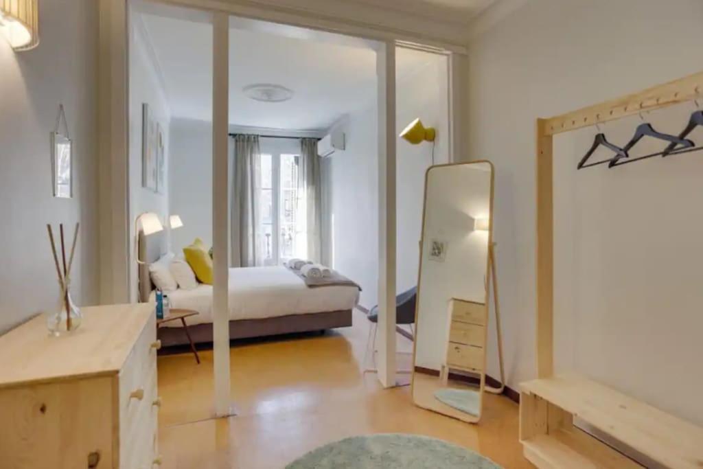 Sant Joan Entresol * Barcelona