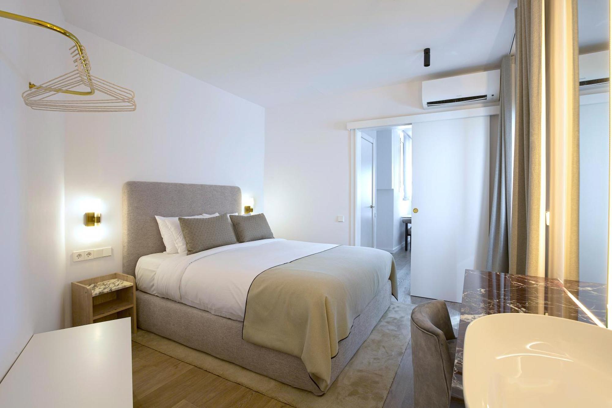 Diagonal Atic By Sweett Apartment