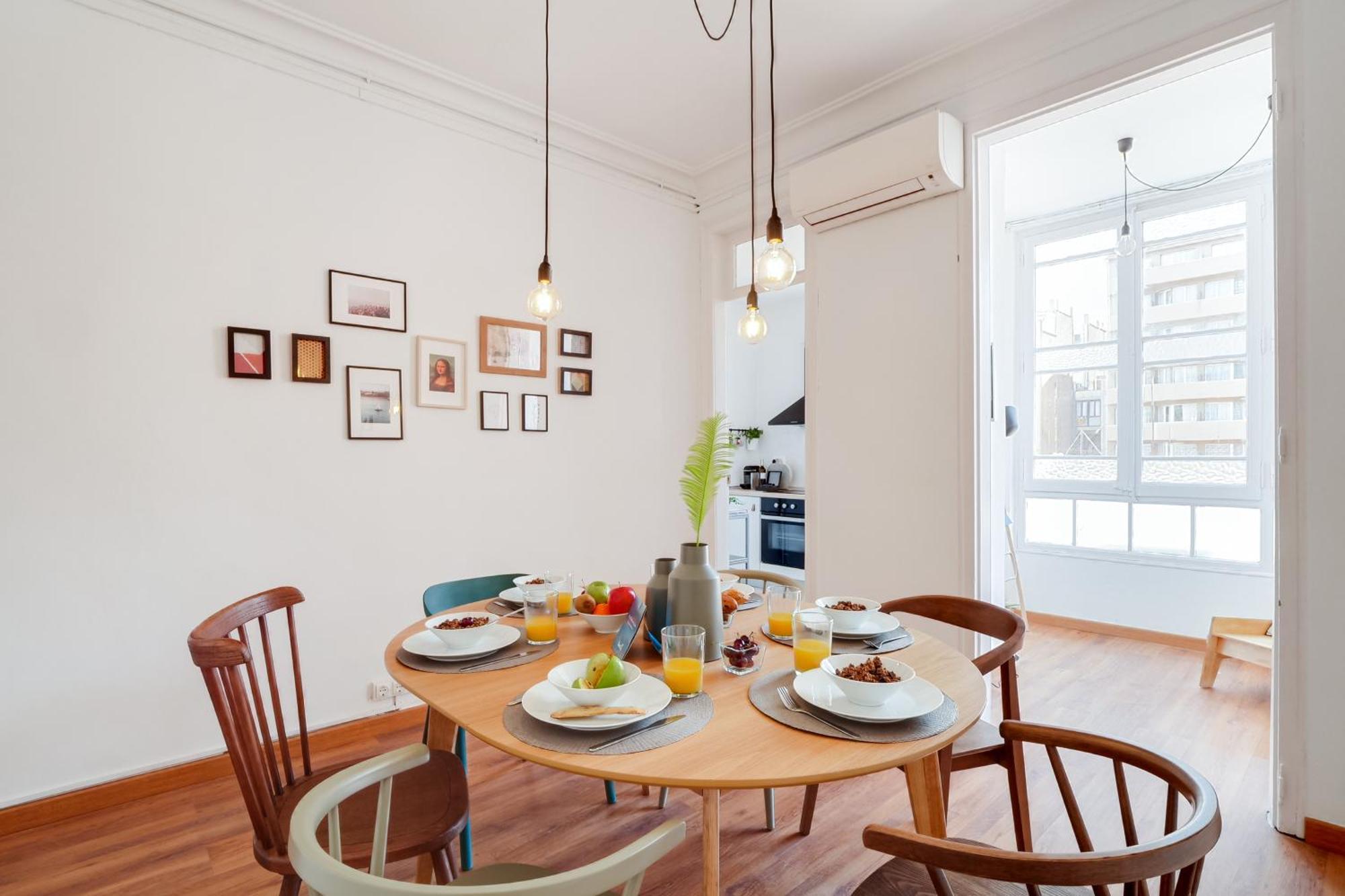 Apartment Rocafort In Eixample