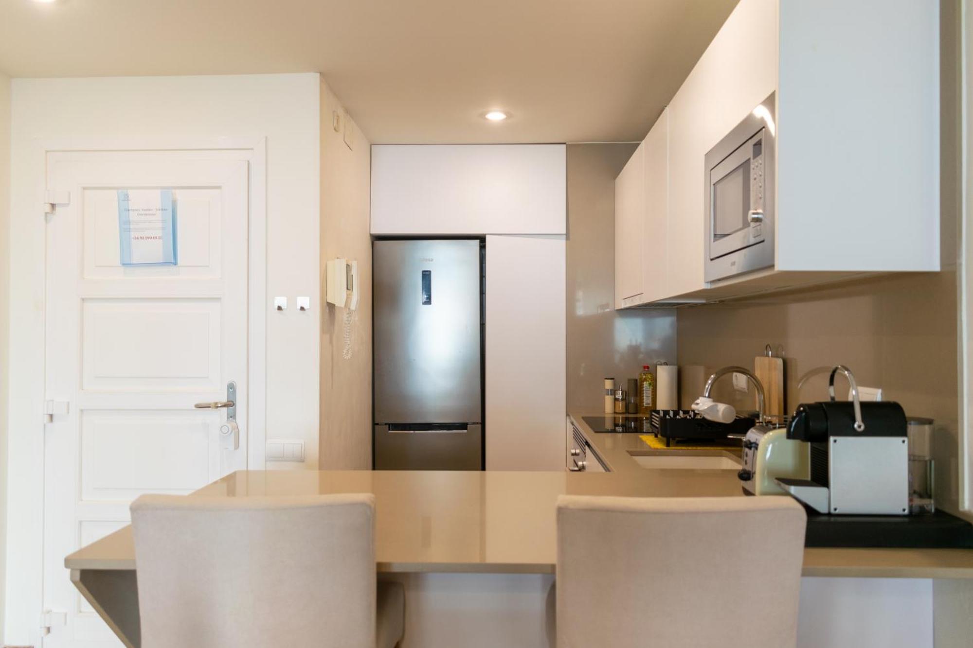 Appartement Cozy In Residential Center By Maison Pinata *