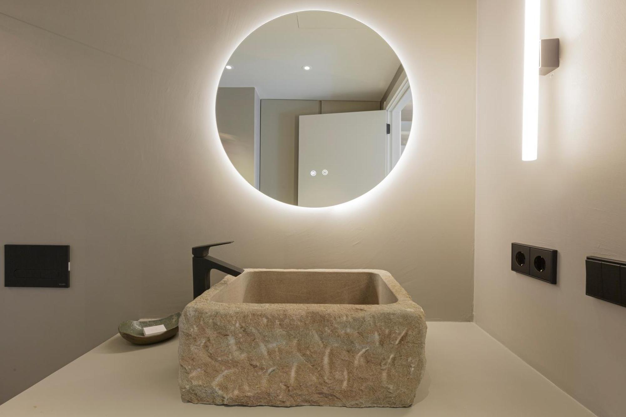 Apartment The Diagonal Sagrada By Sweett