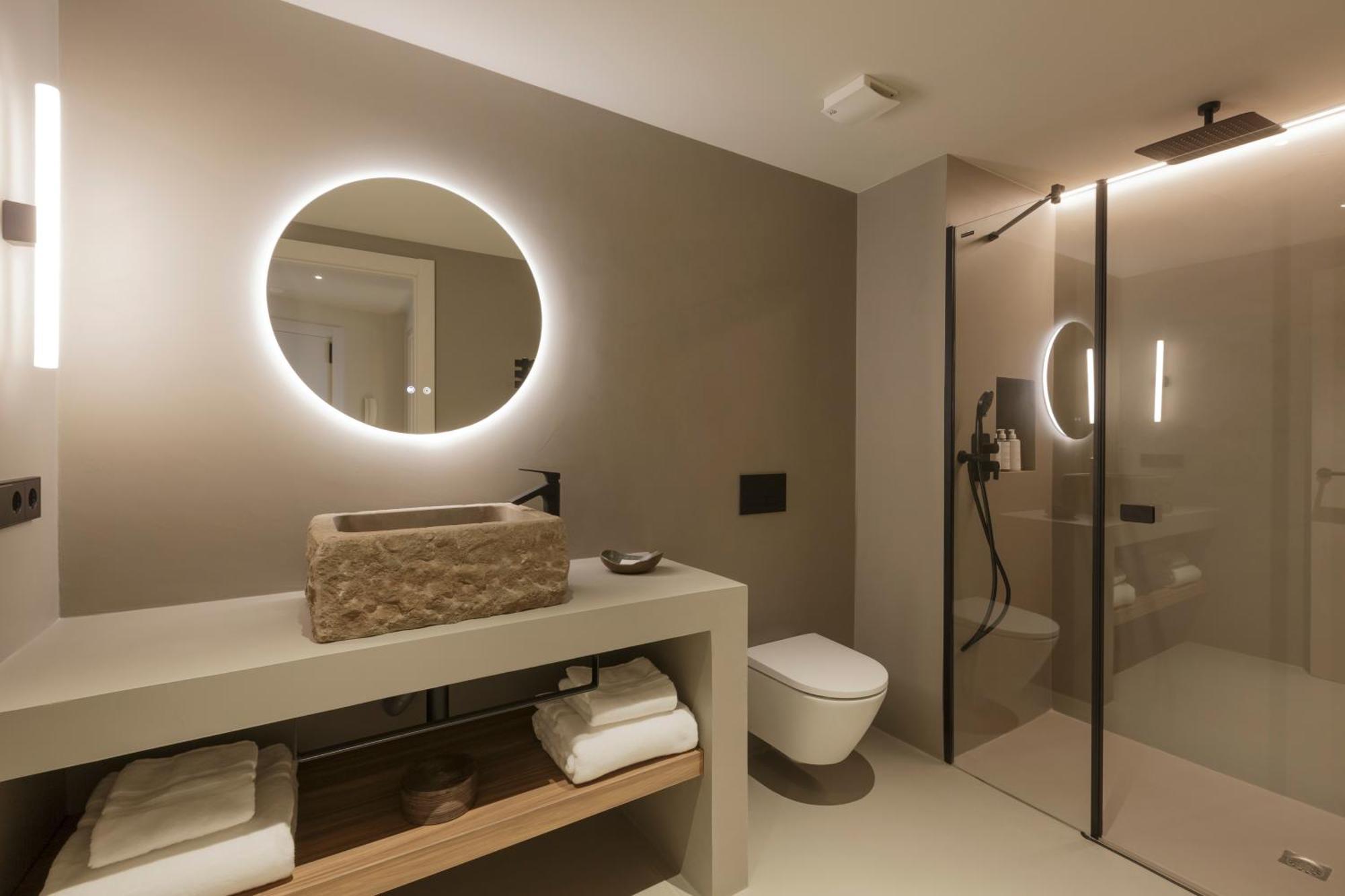 The Diagonal Sagrada By Sweett Apartment