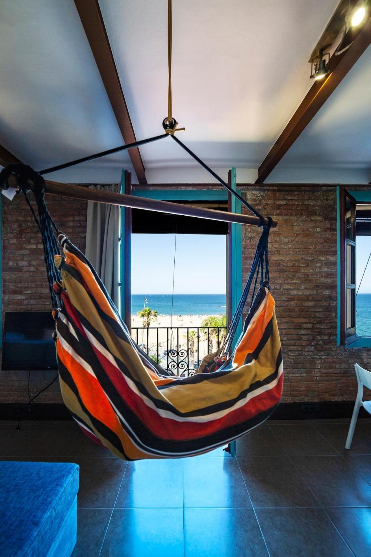 Apartment Flat In Sea Views *